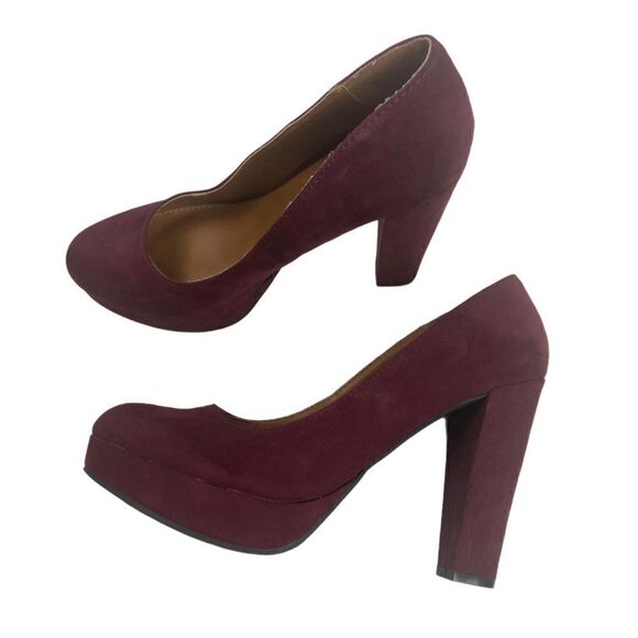 Candie’s burgundy block heels pumps - Picture 1 of 5